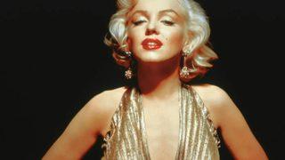 Marilyn Monroe'nun zamansız güzellik sırları! Genç görünmek için...