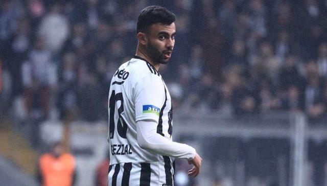 Beşiktaş'ta 2 futbolcu Galatasaray derbisinde yok, 2 isim dönüyor - Son  Dakika Spor Haberleri