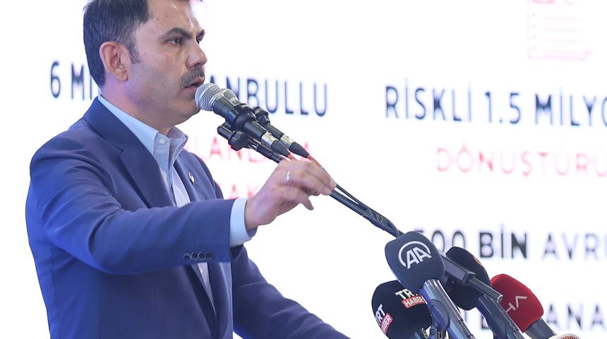 Bakan Murat Kurum'dan Kağıthane'de tapu ve anahtar teslim töreninde önemli mesajlar