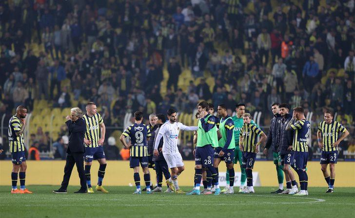 Son dakika: Kadıköy'de maç sonu olay! Tribünden tepki geldi, Jorge Jesus cevap verdi! O anlar sosyal medyaya damgasını vurdu... G1