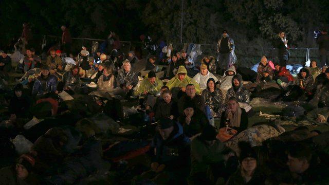 Anzak Koyu'nda geleneksel Şafak Ayini yapıldı