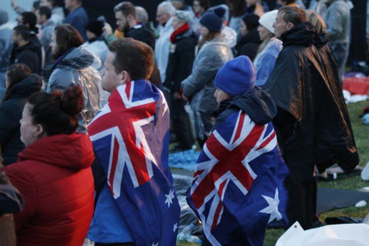 Çanakkale Kara Savaşları’nın 108. yılı! İki bin kişi, çıkarmanın yapıldığı alanda 'Şafak Ayini' için bir araya geldi G2