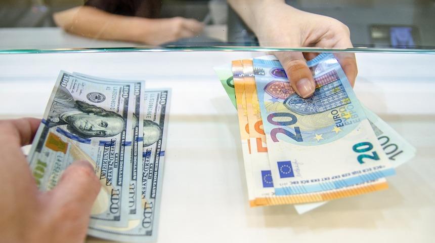 Dolar ve euro için de geçerli olacak! Resmi Gazete’de yayımlandı: Vergi istisnası…