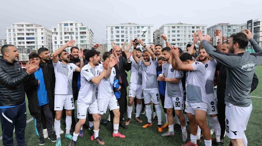 İpekyolu Belediyesi Gençlik ve Spor Kulübü lig şampiyonu oldu