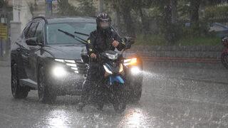 Edirne'de sağanak ve dolu etkili oldu
