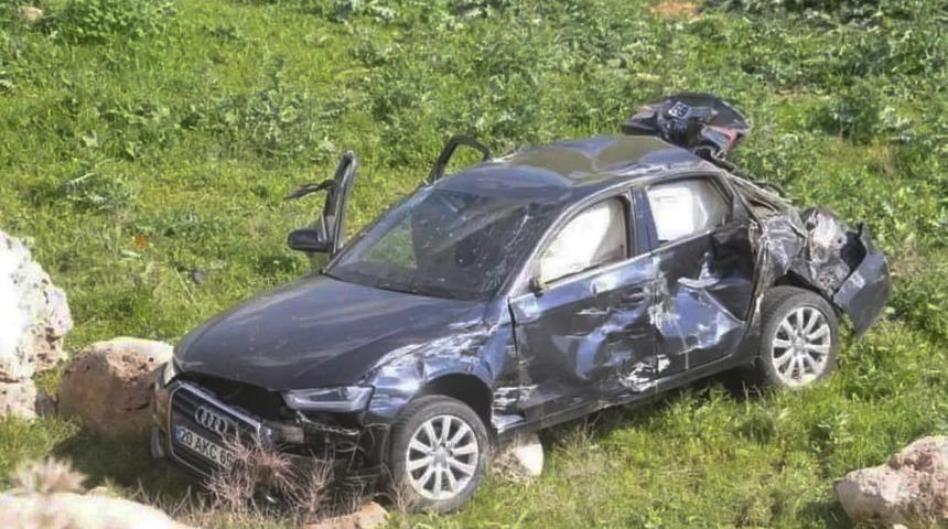 Şırnak'ta tarlaya giren otomobilin sürücüsü ağır yaralandı