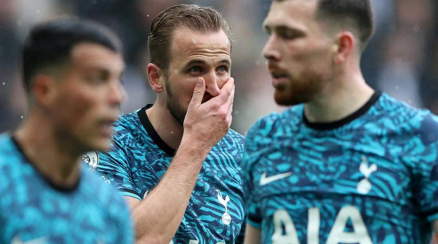 Tottenhamlı futbolcular, Newcastle United deplasmanındaki taraftarların bilet ücretini geri ödeyecek