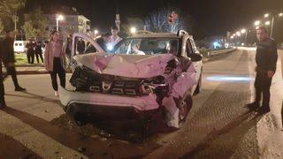 Manisa’daki trafik kazasında 3 kişi yaralandı