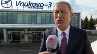 Bakan Akar'dan Suriyelilerin geri dönüşüyle ilgili kritik mesaj! Bir diğer amacımız diyerek açıkladı: Türkiye'ye yönelik olası yeni bir mülteci akınını önlemek...