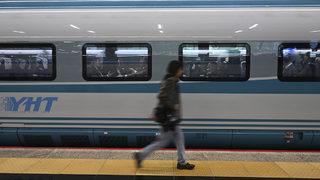 Son dakika | Ankara-Sivas hızlı treni ilk seferine çıktı! Başkentten hareket etti: 2 şehir arasındaki mesafe 2 saate indi