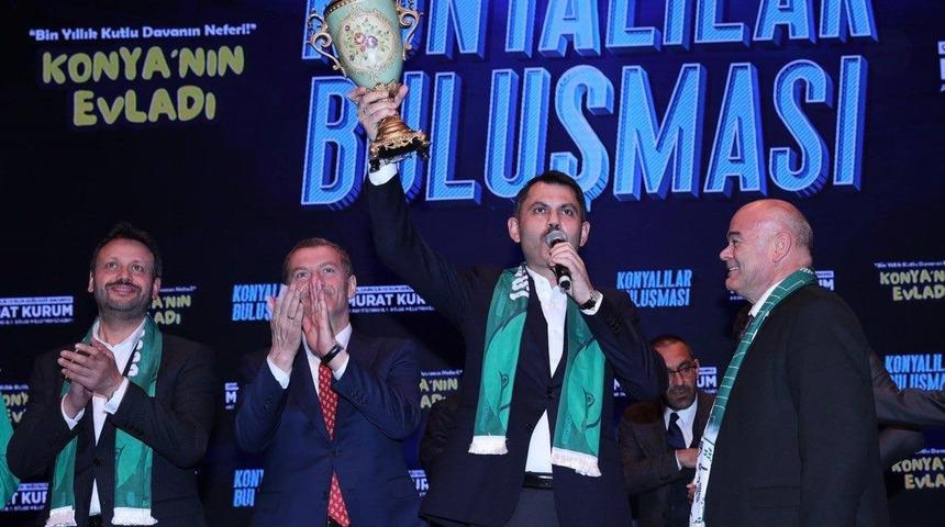 Bakan Kurum: "Konya’nın eski stadının yerine 103 bin metrekare millet bahçesi yaptık"