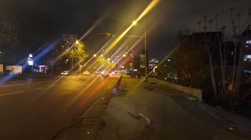 Şişli'de feci kaza! 17 yaşındaki genç hayatını kaybetti, 2 kişi yaralandı