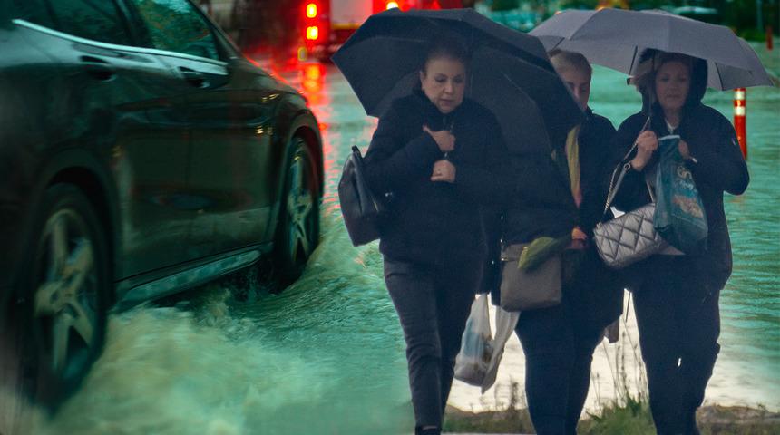 Soğuk hava yurda giriş yaptı, İstanbul ve 26 il için uyarı geldi! İşte Meteoroloji’den yapılan son hava durumu uyarısı… 