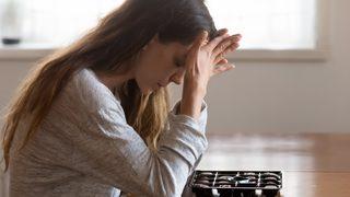 Yemekte görülen bu durumu görmezden gelmeyin! Sinsice ilerleyen kanserin ilk belirtisi