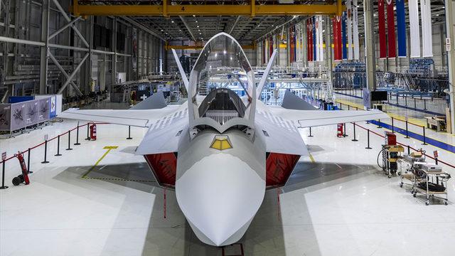 1 Mayıs'ı işaret edip açıkladı 'Sürpriz yapacağız! Bekleyin' Milli Muharip Uçak kritik öneme sahip