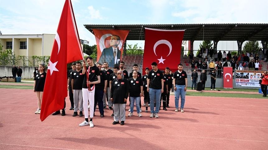 Osmaniye’de özel sporcular şampiyonluk için yarıştı