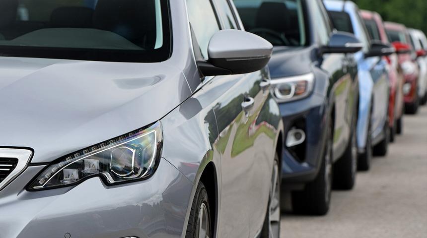 Sıfır otomobilde zam kapıda! Mayıs ayında hem kur hem de ÖTV farkı fiyatlara yansıyacak…