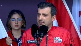 Selçuk Bayraktar'dan TEKNOFEST'te dikkat çeken sözler! Babacan'ın 'Dokunacağız' çıkışına böyle yanıt verdi