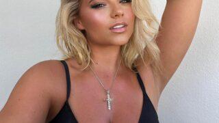 Sosyal medya fenomeni Apollonia Llewellyn bikini izi olmaması için üzerini çıkarttı! Yarı çıplak pozu sosyal medyayı salladı