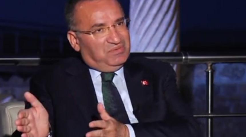 'Şampanya' sözleri gündem olmuştu! Bekir Bozdağ'dan yeni açıklama: Seçim sonuçlarını insanların nasıl kutlayacağına dair bir değerlendirme