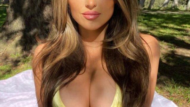 Sosyal medya fenomeni Julia Sandoval yine bildiğiniz gibi! Şekerli pozu Instagram’ı salladı