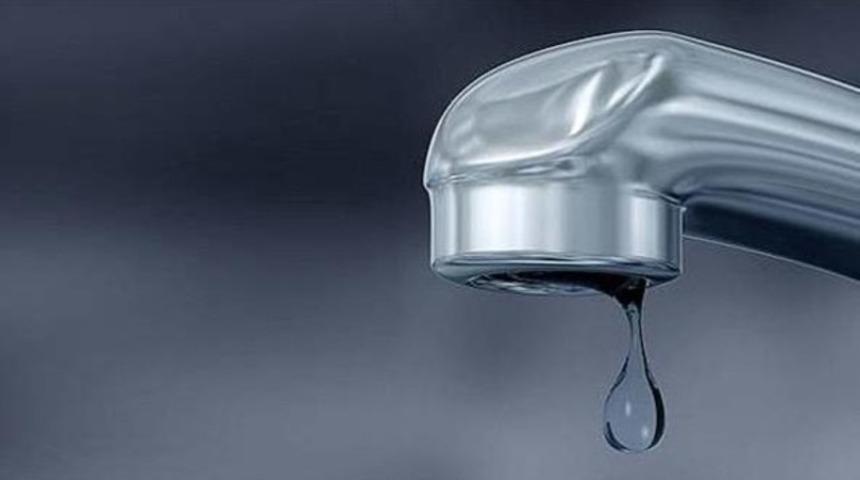 İstanbul'da sular kesildi, bir türlü gelmiyor! Vatandaş isyan etti