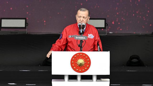 Cumhurbaşkanı Erdoğan, 'Şimdi 9'lu bir koalisyon masası var' dedi ve ekledi: Bir gece yarısı yayınladığı videoyla...