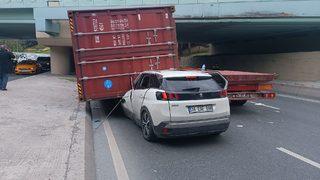 Son dakika: Anadolu Efes'in yıldızı Bryant Dunston'ın aracının üstüne TIR dorsesi devrildi! Oyuncunun durumuna dair ilk bilgi de geldi...