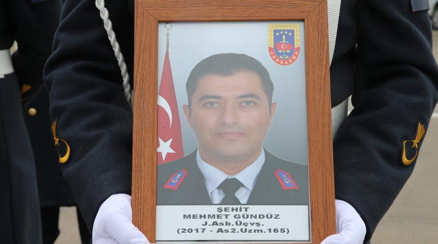 Bakan Soylu duyurdu! Mehmet Gündüz'ü şehit eden terörist etkisiz hale getirildi