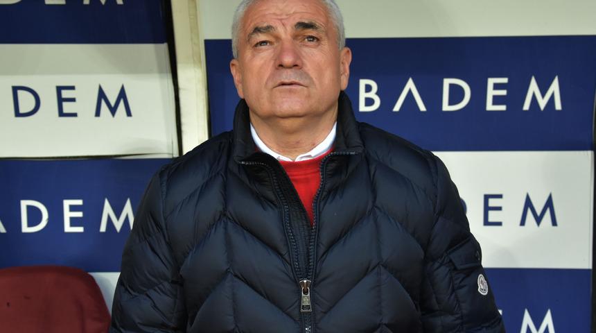 Fenerbahçe maçının ardından Rıza Çalımbay'dan Ali Şaşal Vural'a tepki! "Profesyonelce davranmadı"