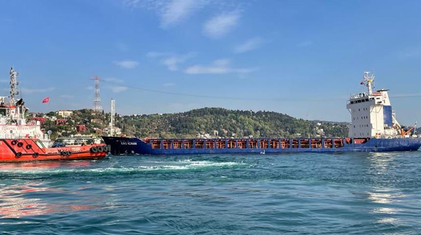 Son dakika: İstanbul Boğazı'nda hareketli dakikalar! Bir gemide arıza meydana geldi