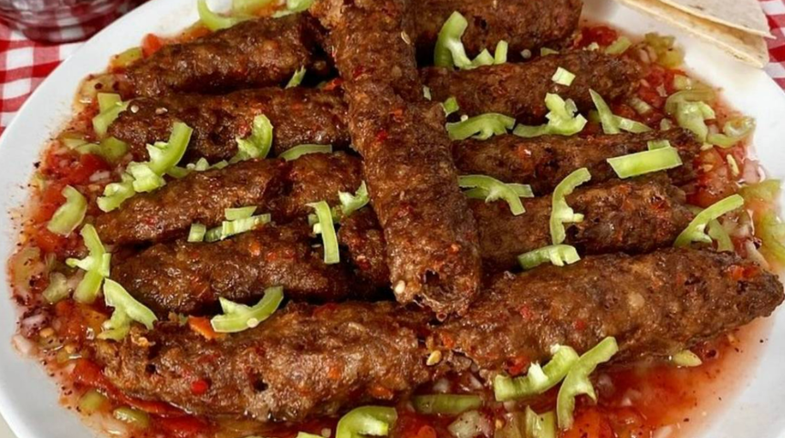 Gelinim Mutfakta altı ezmeli kilis kebabı tarifi! Tadına doyum olmayan altı ezmeli kilis kebabı nasıl yapılır?