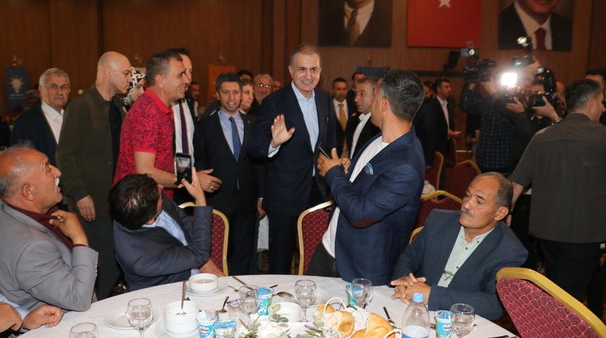 AK Parti Sözcüsü Çelik, Adana'da muhtarlarla bir araya geldi: