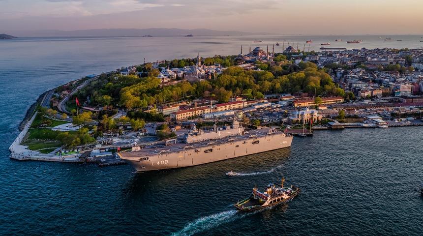 İstanbul'da TCG Anadolu'yu 140 binden fazla kişi ziyaret etti