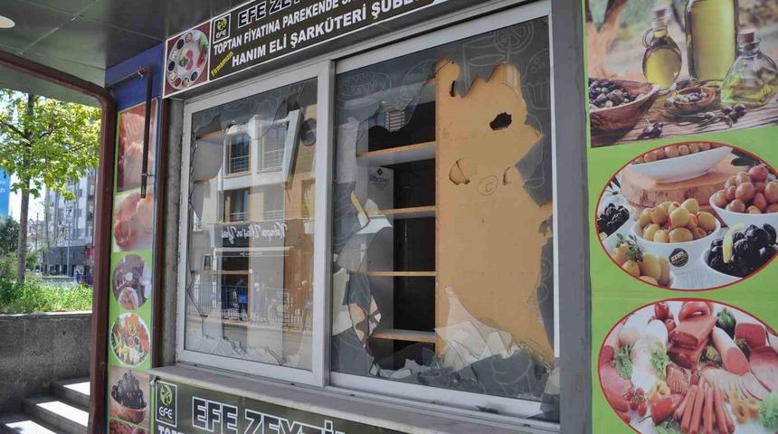 Kullanılmayan büfe vandalların hedefi oldu