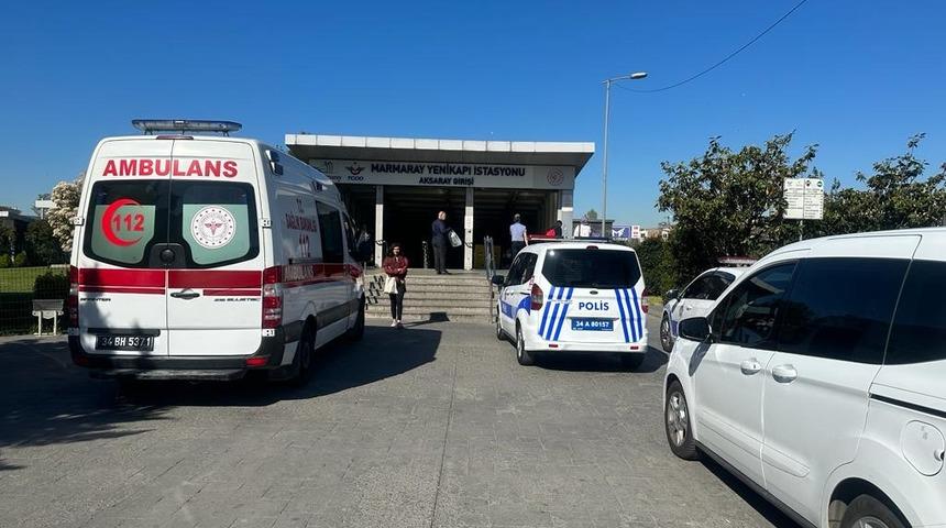 Yenikapı Marmaray’da raylara atlayan şahıs hayatını kaybetti