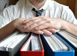 Emekli maaşı ile fark açıldı: Memur emekli olmak istemiyor! İstihdamda sınırlamaya ‘memur maaşı’ engeli