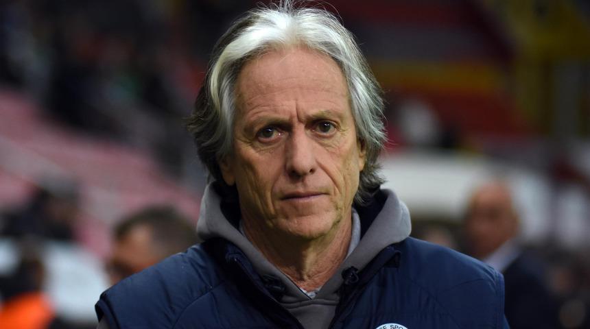 Jorge Jesus Fenerbahçe'den ayrıldı mı? Fenerbahçe Teknik Direktörü Jorge Jesus kimdir, hangi takımları çalıştırdı? Görevi bıraktığını açıkladı