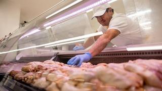 Tavuk eti için yeni karar! Resmi Gazete'den duyuruldu: İhracı kayda bağlı mallar listesine eklendi