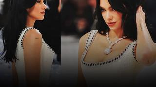 Dua Lipa'nın 100 karatlık elmas kolyesi Met Gala'ya damga vurdu! Fiyatı dudak uçuklattı