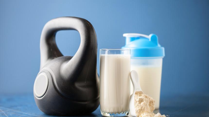 Yeni başlayanlar için protein tozu kullanımı nasıl olmalıdır? Hangi protein tozu almalıyım, spora yeni başlayanlar protein tozu kullanmalı mı?
