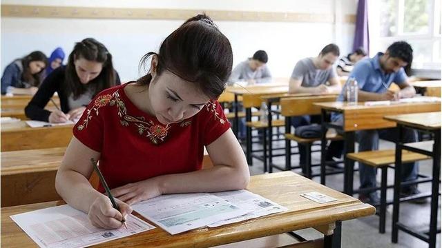 Bugün okullar tatil mi oldu ve ders var mı? 30 Ekim 2023 Pazartesi okullar açık mı, kapalı mı? Cumhurbaşkanı Erdoğan açıkladı