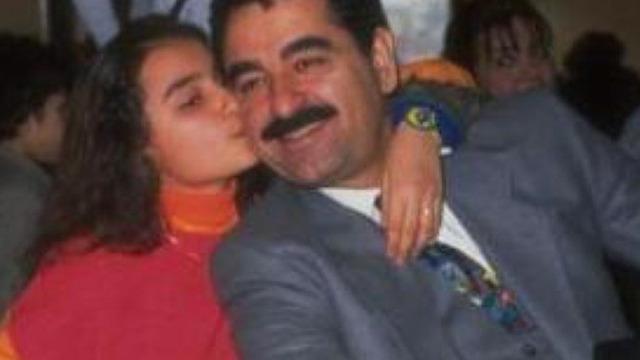 Gözlerden uzak yaşıyor! İbrahim Tatlıses ve Perihan Savaş'ın kızından Yasemin Şefkatli ile poz