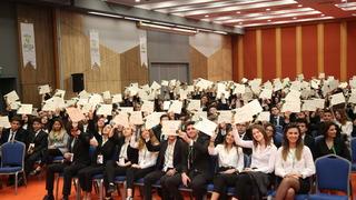 İş dünyasına yön veren CEO'lar t-MBA Zirvesi'nde gençlerle buluşacak