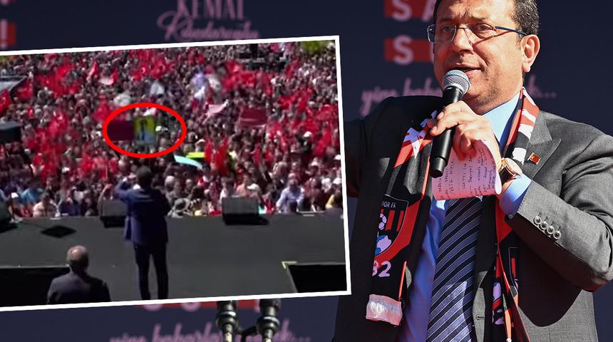 Ekrem İmamoğlu, Selahattin Demirtaş'ın fotoğrafını taşıyan gence kürsüden böyle seslendi