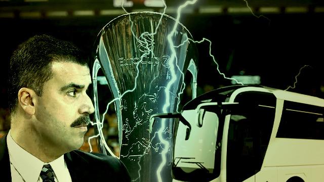 Son dakika: Dev maç öncesi skandal! Türk Telekom'un başantrenörü Erdem Can, sedyeyle hastaneye götürüldü!