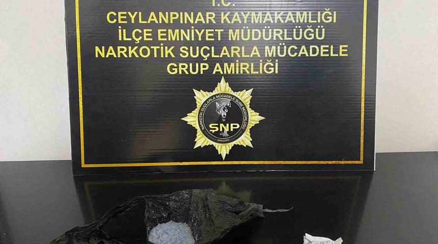 Uyuşturucu satıcısının evine operasyon! Gece saatlerinde...