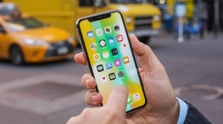 Samsung  iPhone X satışlarından servet kazanıyor