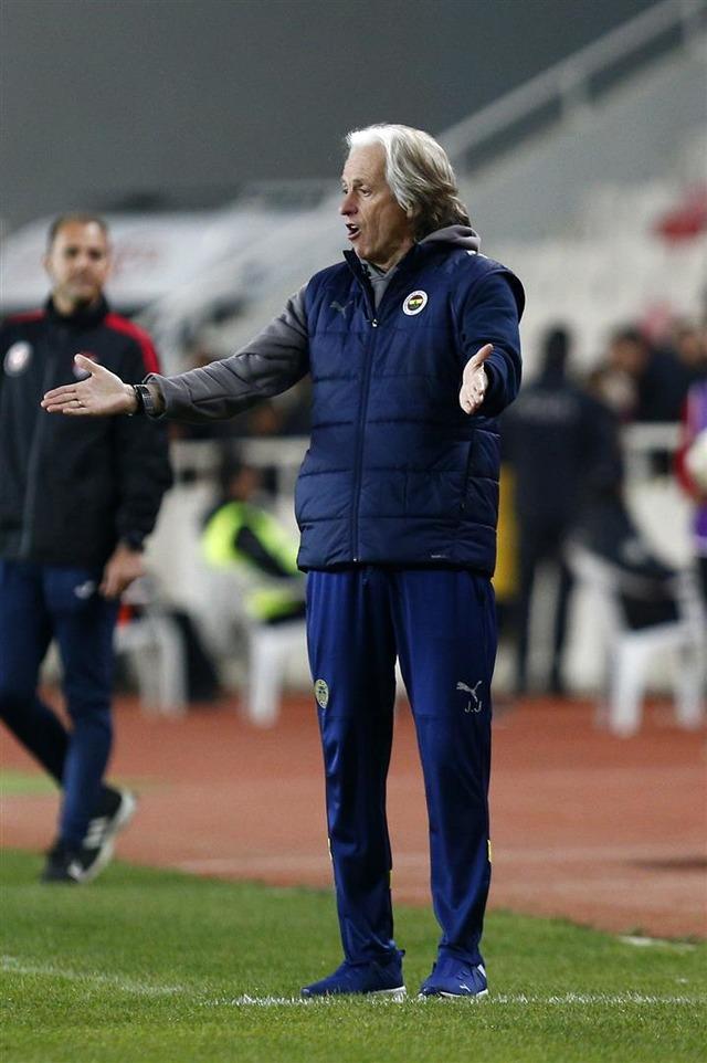 AA-20230503-31036570-31036566-DEMIR_GRUP_SIVASSPORFENERBAHCE (Large)