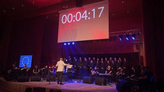 Antakya Medeniyetler Korosu Dayanışma Konserlerinin ilkini Edirne'de verdi